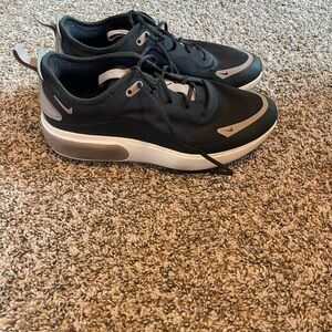 Nike airmax dia size 8.5